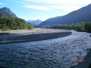 P8270018梓川の流れ